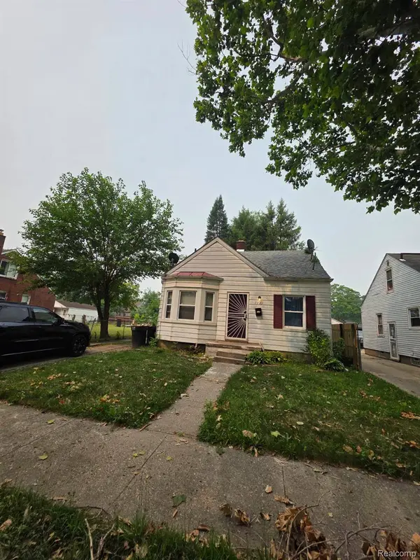 7323 Mettetal ST, Detroit, MI 48228
