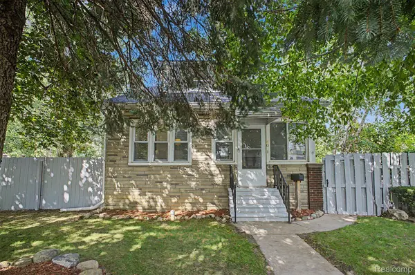 40 W Benson ST
