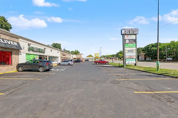 304 S Telegraph RD, Pontiac, MI 48341
