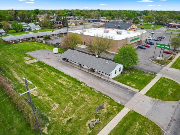 228 Inkster RD