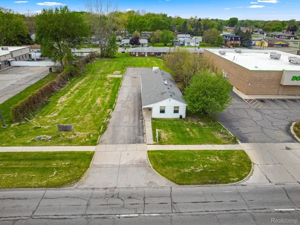 228 Inkster RD, Inkster, MI 48141
