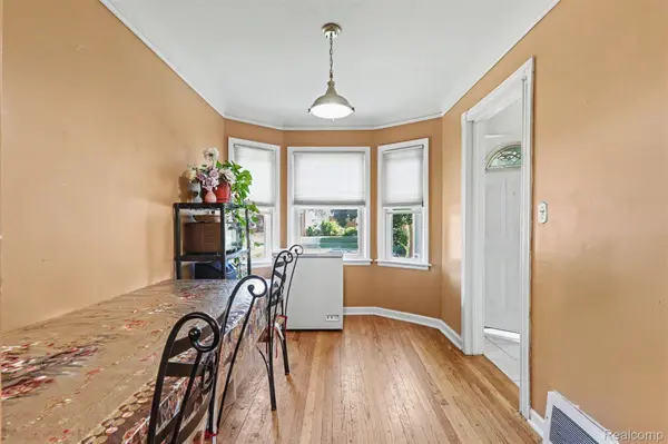 1817 Drexel ST, Dearborn, MI 48128