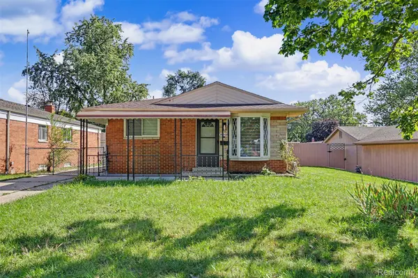 8968 Beatrice ST, Livonia, MI 48150