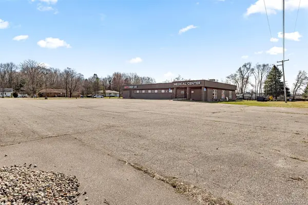 19130 Sumpter RD, Sumpter Township, MI 48111