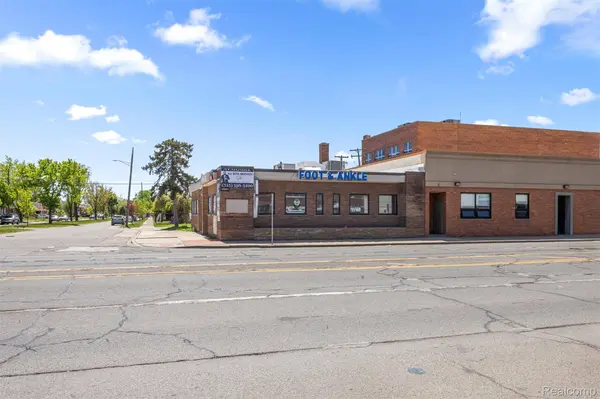 10801 W WARREN AVE, Dearborn, MI 48126