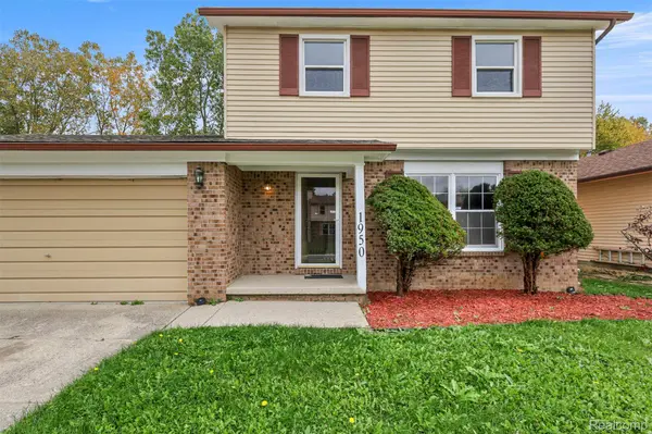 1950 Andover DR, Superior Charter Township, MI 48198
