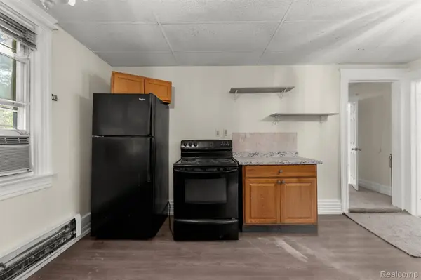 1254 Elm ST, Wyandotte, MI 48192