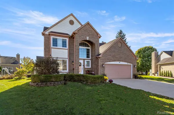 6688 Fox PATH, Canton, MI 48187