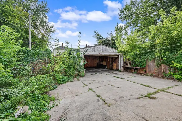 8119 Terry ST, Detroit, MI 48228