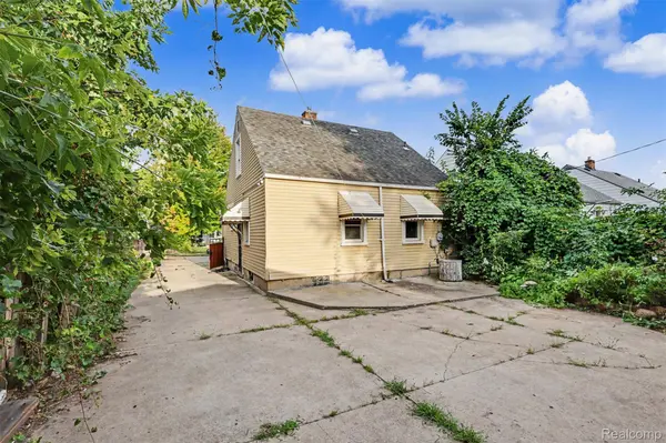 8119 Terry ST, Detroit, MI 48228
