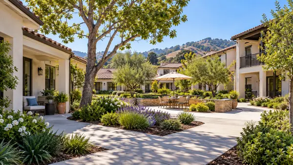 Sunlit Mediterranean Courtyard Retreat