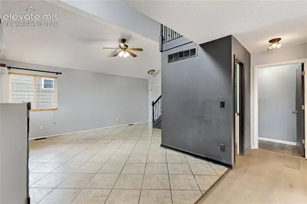 4610 Hennings Drive, Colorado Springs, CO 80911