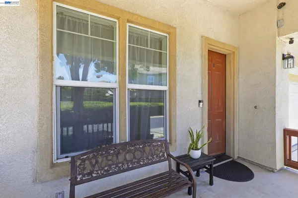 1205 Nellis Ct, Pittsburg, CA 94565
