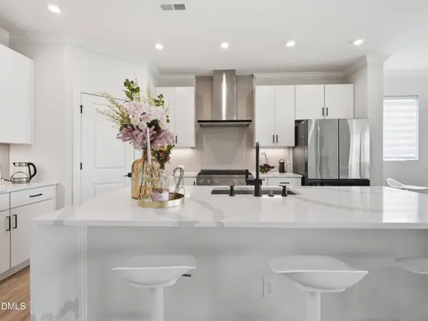 752 Serenity Walk PKWY, Fuquay Varina, NC 27526