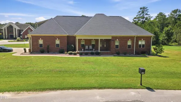 678 Rehder DR, Fayetteville, NC 28306