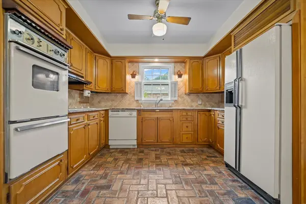 16-15-5450 Walnut Grove Rd