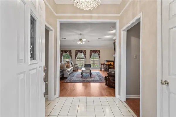 1320 Wolf Lair Dr, Collierville, TN 38017-8648