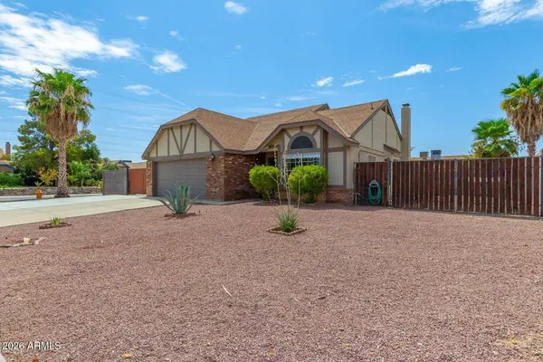 6723 W CINNABAR Avenue, Peoria, AZ 85345