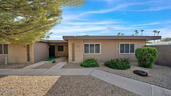 11017 W TOPAZ Drive, Sun City, AZ 85351