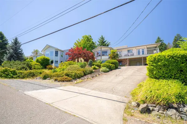 375 Cariboo Dr, Nanaimo, BC V9R 6A4