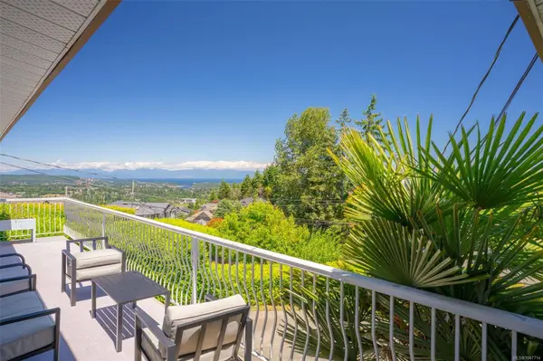 375 Cariboo Dr