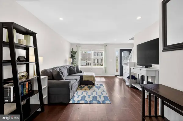 114 SUNSET RD, Mount Royal, NJ 08061