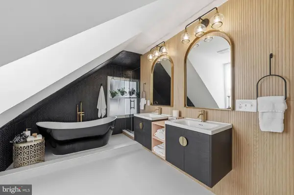 129 S CHURCH ST, Moorestown, NJ 08057