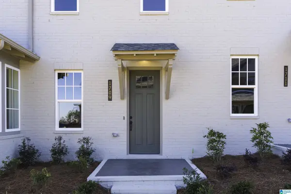 1709 MEERSTONE LANE, Hoover, AL 35244