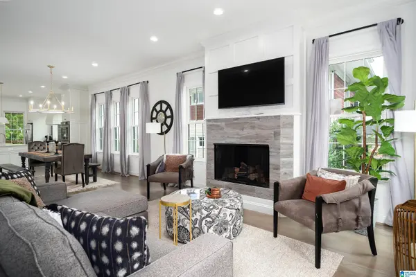 1624 RICHARD ARRINGTON BOULEVARD #5 UNITS IN TOTAL, Birmingham, AL 35205