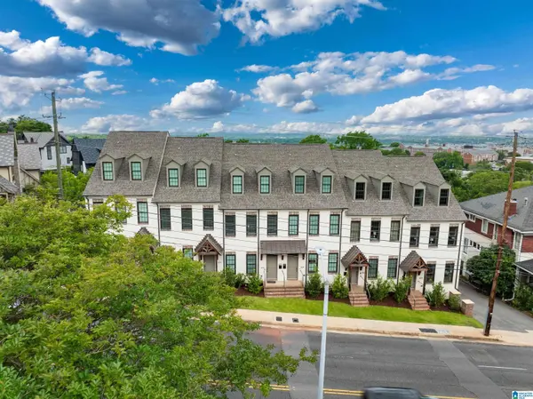 1624 RICHARD ARRINGTON BOULEVARD #5 UNITS IN TOTAL, Birmingham, AL 35205