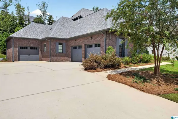 3028 ADLEY CIRCLE, Hoover, AL 35244