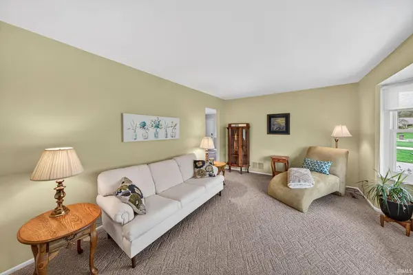 51835 Candy Lane, Granger, IN 46530-7440
