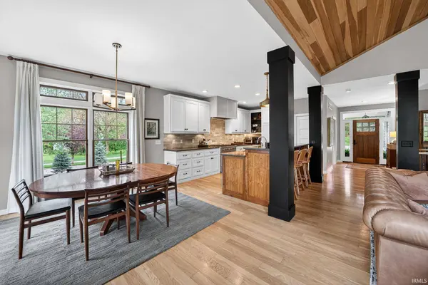 2103 Foxboro Court, Mishawaka, IN 46545-8923