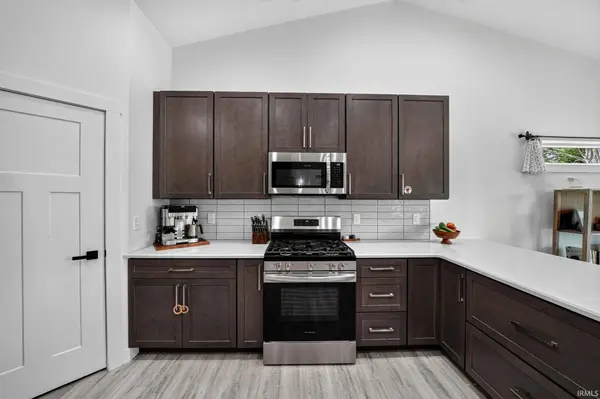 26909 N Marshall Drive, South Bend, IN 46628-4606