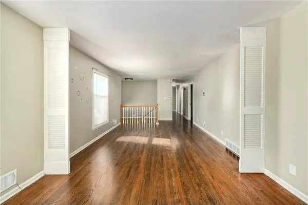6316 E 109TH TER, Kansas City, MO 64134
