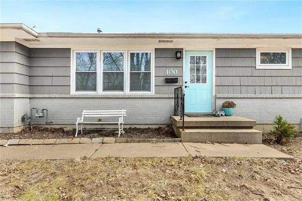 100 NW 22nd ST, Blue Springs, MO 64015