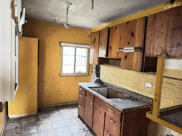 4034 Fillmore ST, Gary, IN 46408