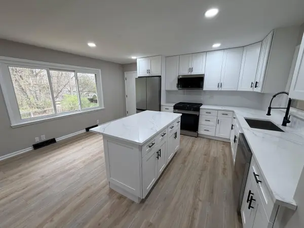 603 W 13th ST, La Porte, IN 46350