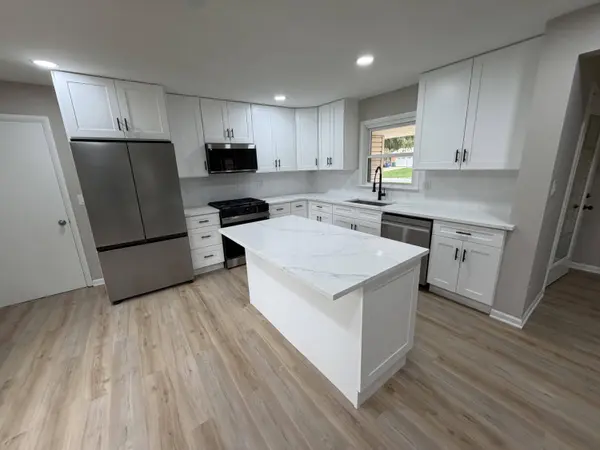 603 W 13th ST, La Porte, IN 46350