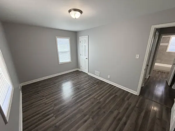 5052 Washington ST, Gary, IN 46408
