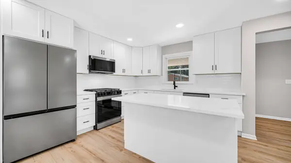 603 W 13th ST, La Porte, IN 46350