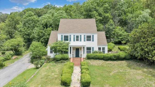 72 Bath ST, Clifton Forge, VA 24422