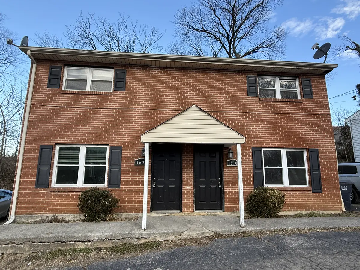 Eastern Ave NE #1608 &1610, Roanoke, VA 24012