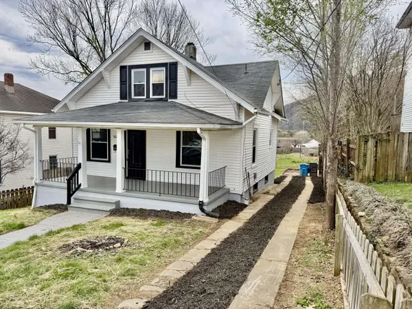 1021 Pechin SE AVE, Roanoke, VA 24013