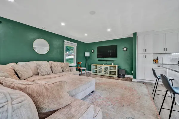 526 Aragona DR, Vinton, VA 24179