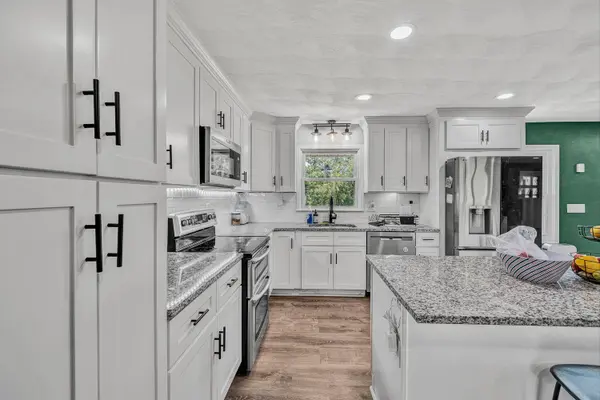 526 Aragona DR, Vinton, VA 24179
