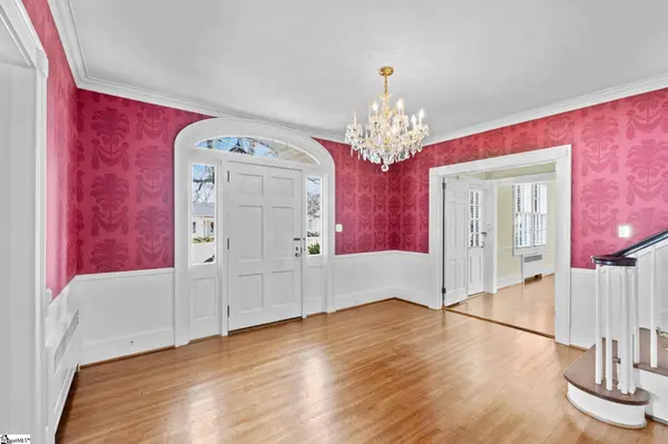305 N Main Street, Greer, SC 29650