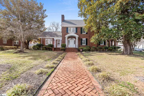 305 N Main Street, Greer, SC 29650