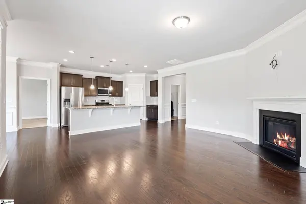 854 Deepwood Court, Boiling Springs, SC 29316