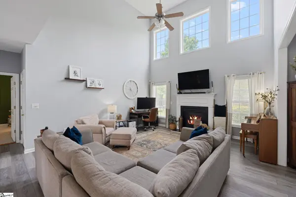 5 Hollander Drive, Taylors, SC 29687